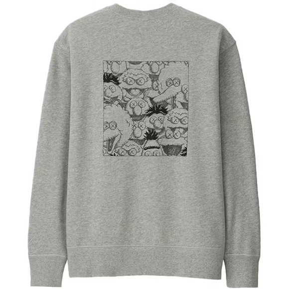 Uniqlo KAWS X Sesame Street Graphic Crewneck Sweatshirt - Picture 1 of 10